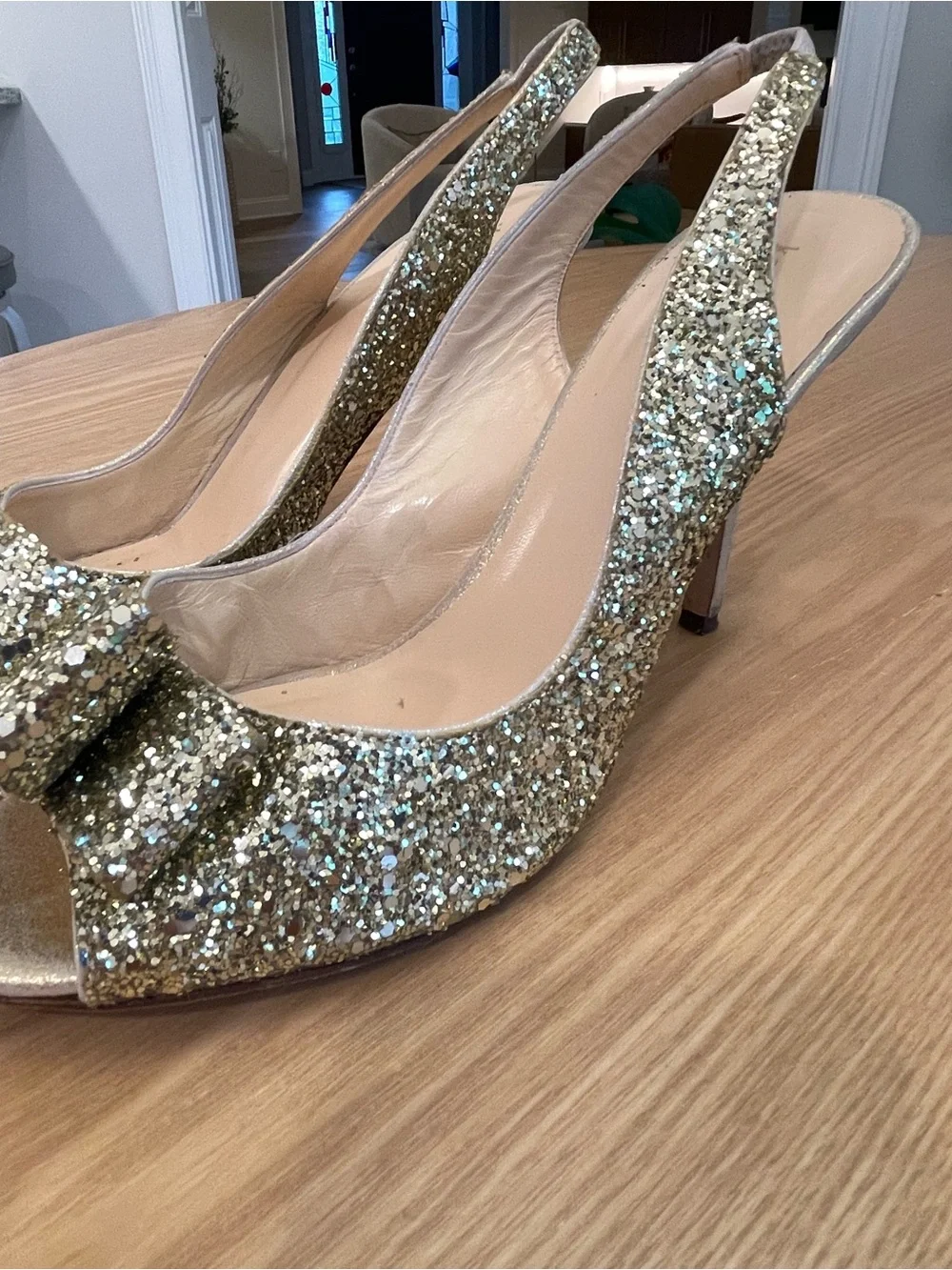 kate spade Charm Multi Platinum Glitter Gold Liquid Slingback Sandal 10B
